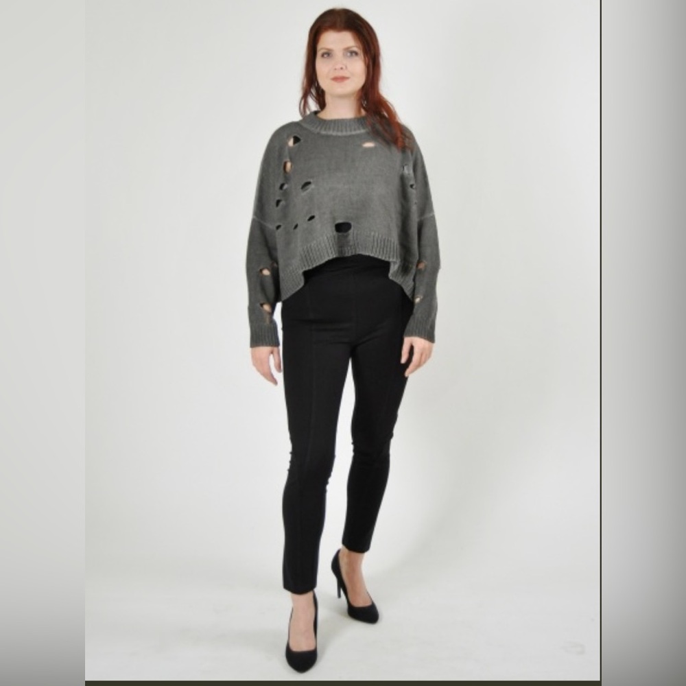 Women’s Ripped pullover weathered cotton sweatshirt,Planet by Lauren G,one size